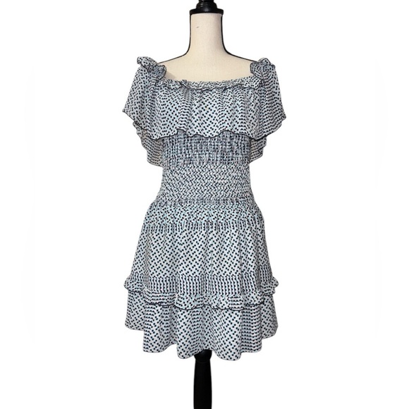 Parker Hali On or Off-Shoulder Smocked Fit
& Flare Dress in Multi Sz. Medium - Picture 6 of 10